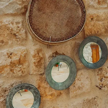 Gazel Cave House B&B 어굽