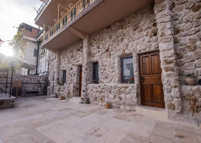 Bed & Breakfast Gazel Cave House