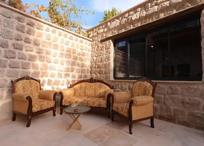 Bed & Breakfast Gazel Cave House